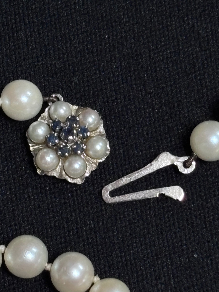 Pearl Necklace With 18ct White Gold And Sapphire Clasp-photo-3