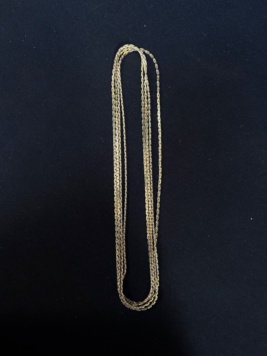 Sautoir en chaine fine en métal doré -photo-1