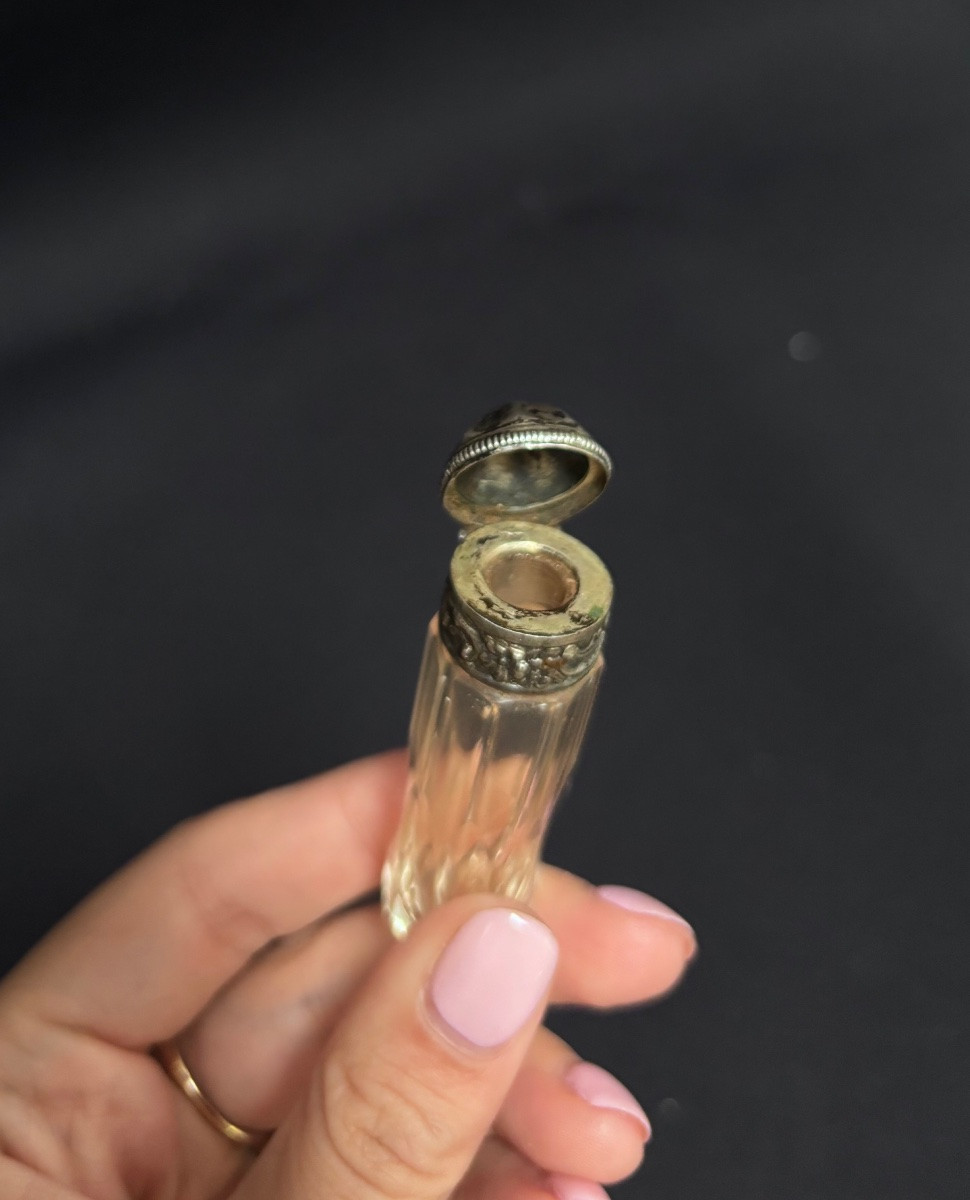Crystal And 800/1000 Silver Perfume Bottle Circa 1900-photo-2