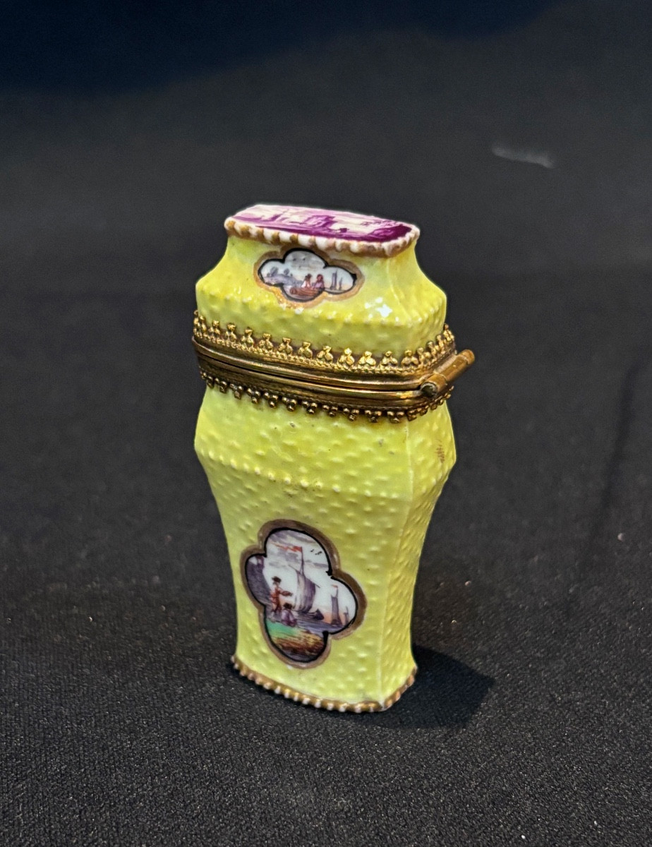 Helena Wolfsohn Boite à Epingle Style Meissen 19ème siècle