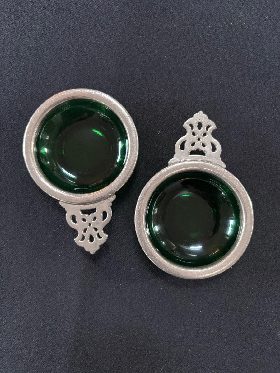 Sel et poivre en métal chromé et verre coloré vert, vers 1900-photo-2