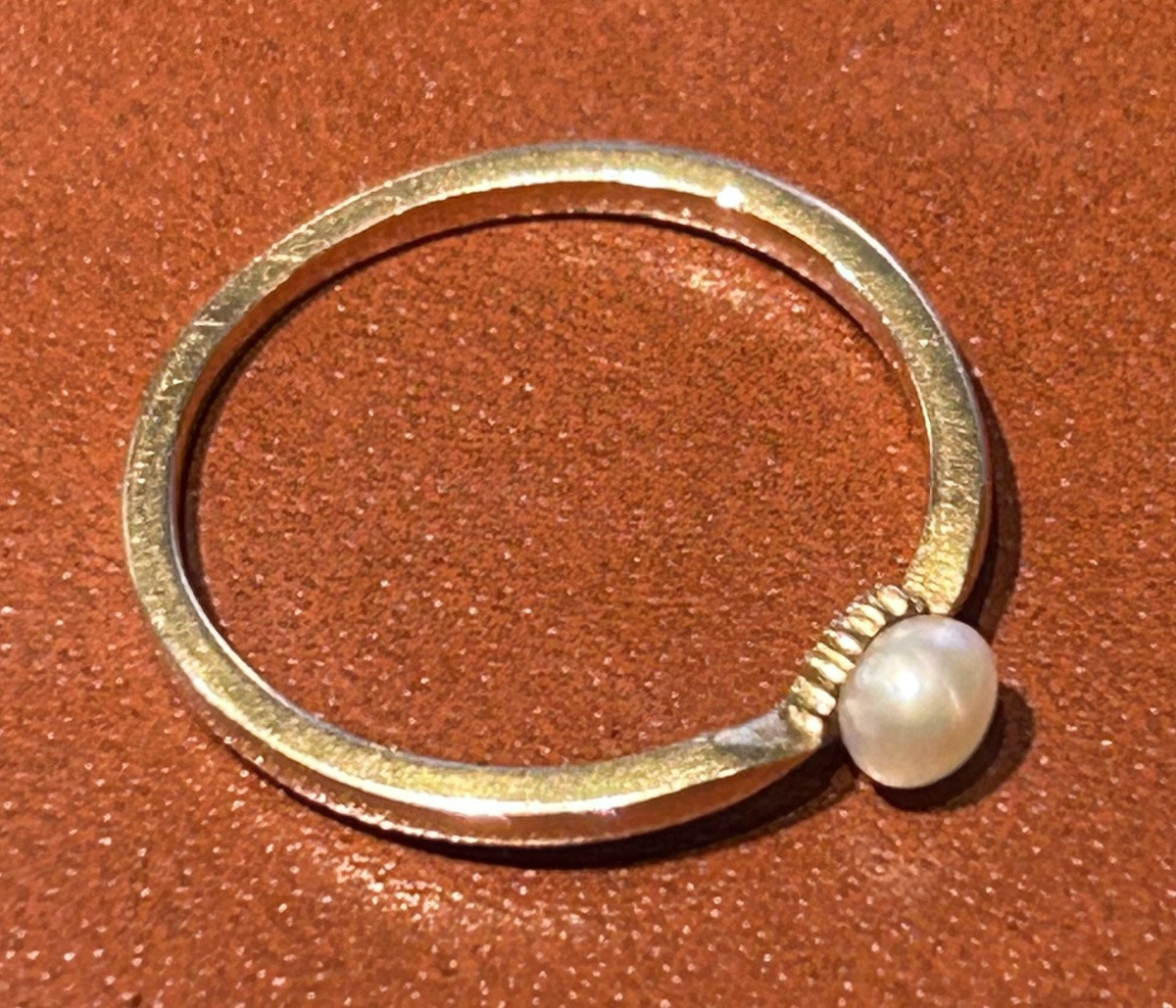 Bague d’enfant en or 18 carats et perle fine -photo-2