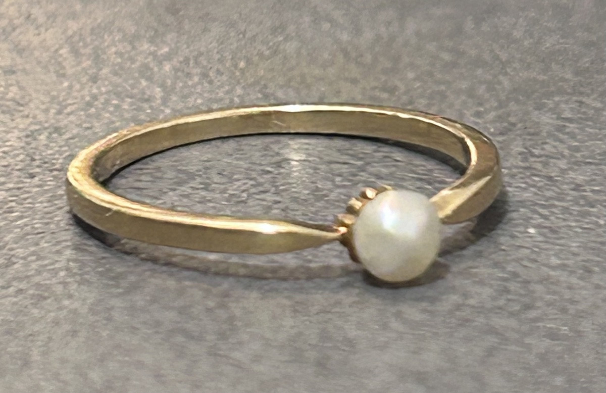 Bague d’enfant en or 18 carats et perle fine -photo-4