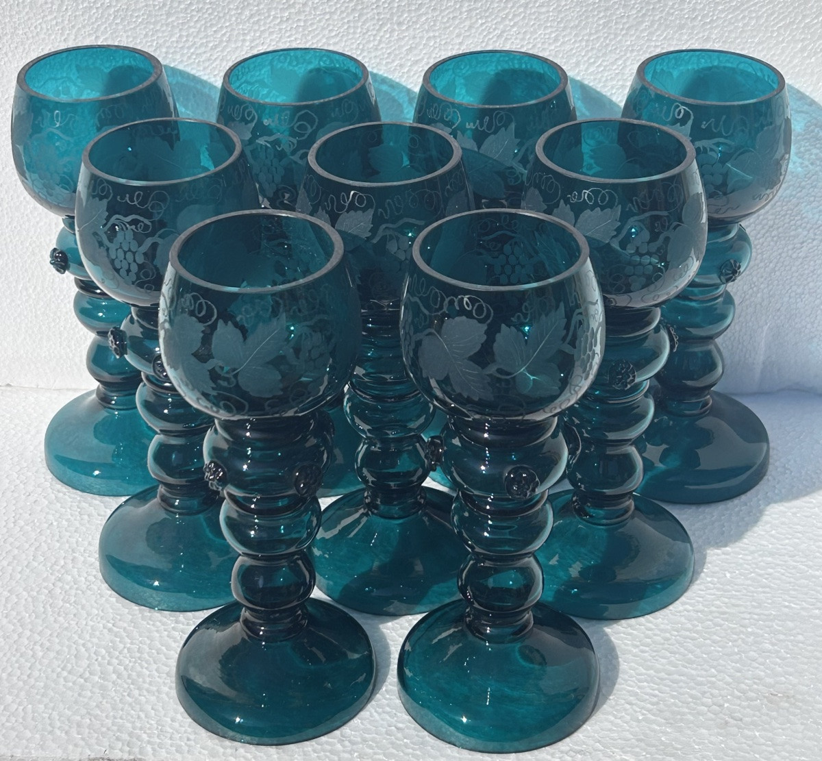 Set Of 9 Bohemian Stemmed Glasses In Green/blue -photo-7