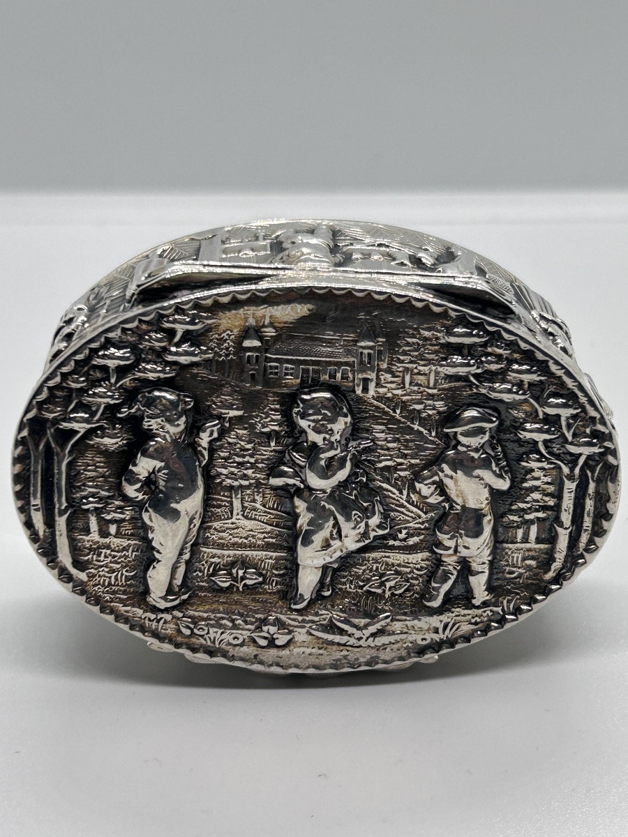 English Snuffbox In Solid Silver-photo-2