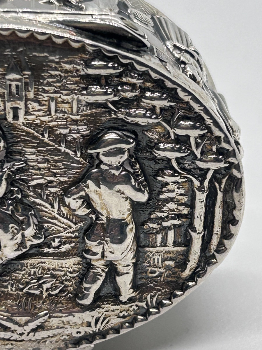 English Snuffbox In Solid Silver-photo-3
