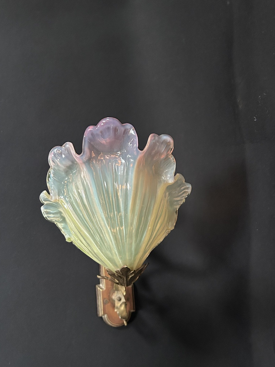 Art Nouveau Wall Sconce In Bronze And Colored Glass -photo-5