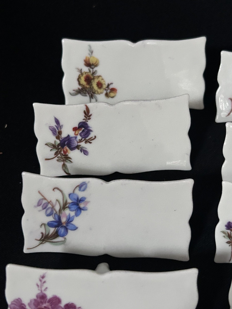 Lot de 12 porte-noms en porcelaine, décor floral-photo-4