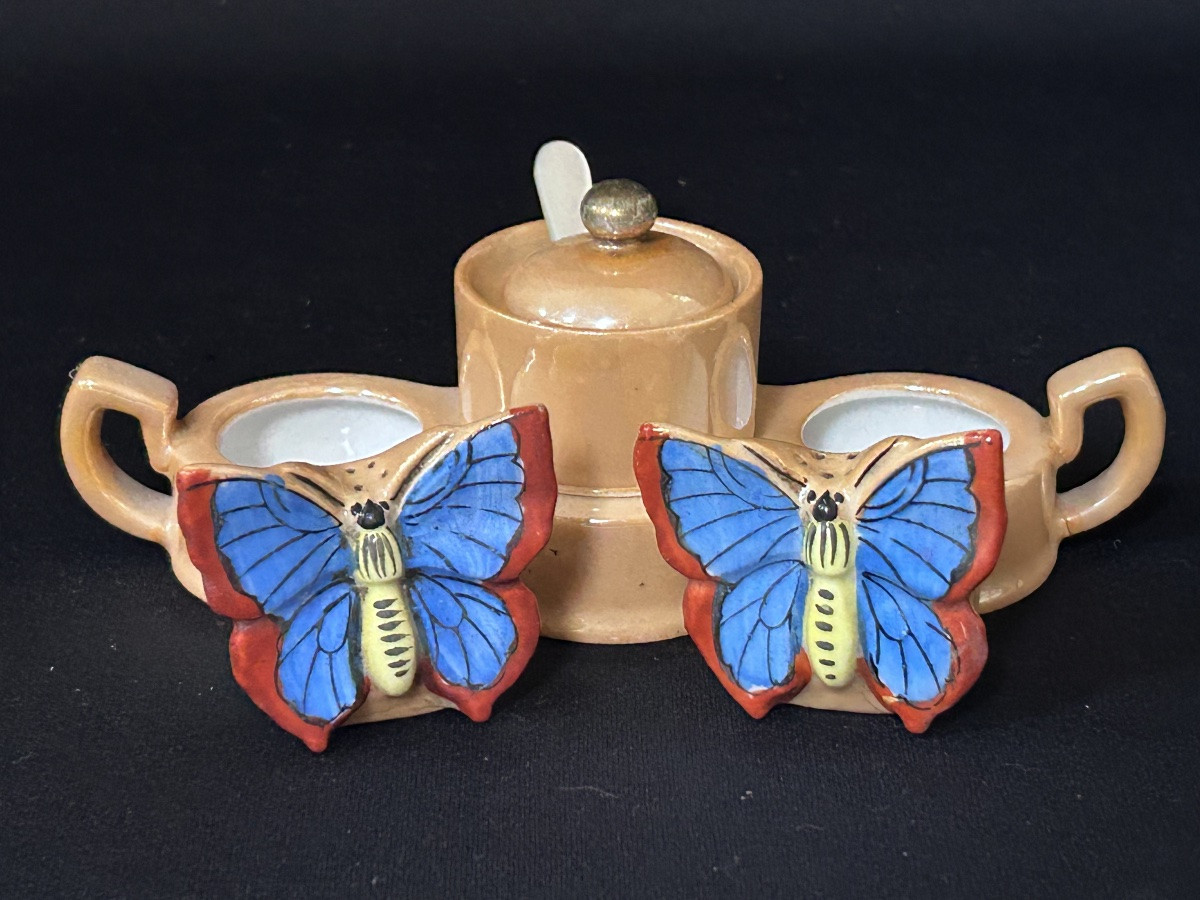 Chikaramashi, Art Deco Japanese Porcelain Condiment Dish, Butterflies-photo-3