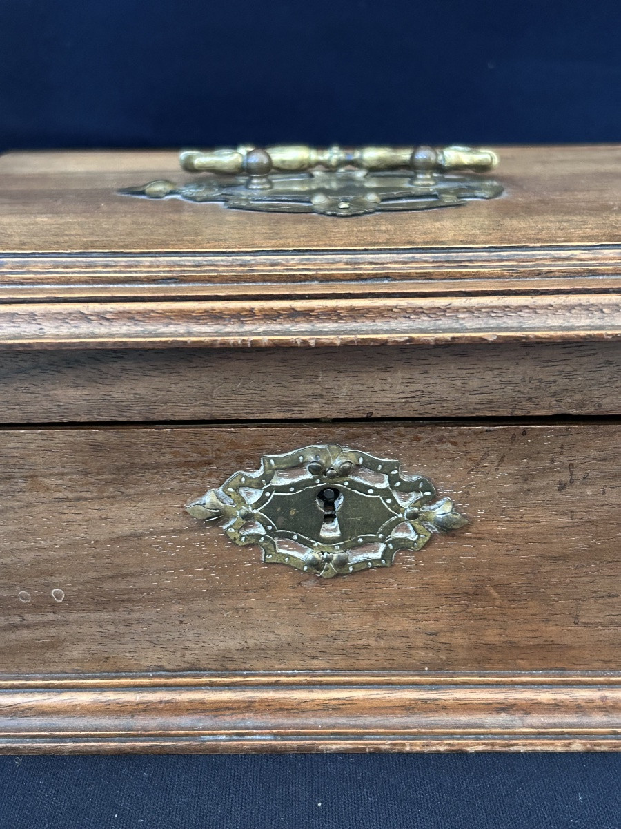 Walnut Jewelry Box, Late 19th Century-photo-1