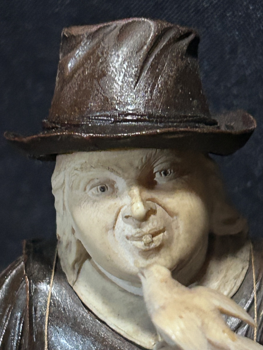 Paire de sculptures allemandes en noyer et ivoire d’après Simon Troger, 19e siècle -photo-1