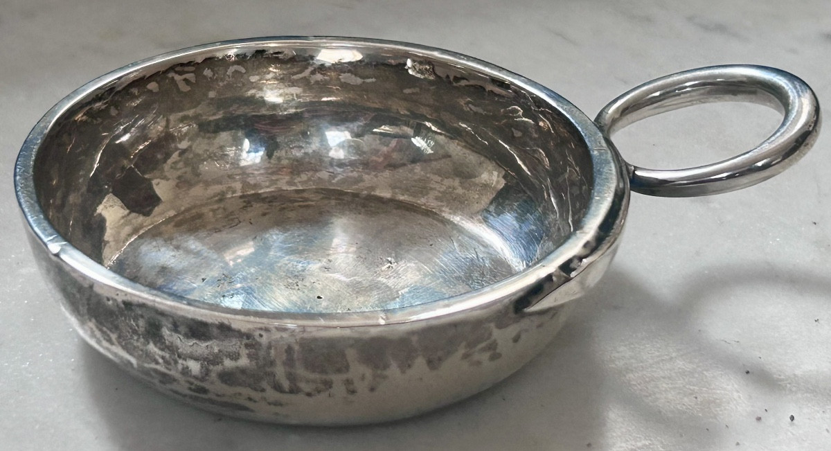 Tastevin en argent massif, fin XVIIIe siècle 
