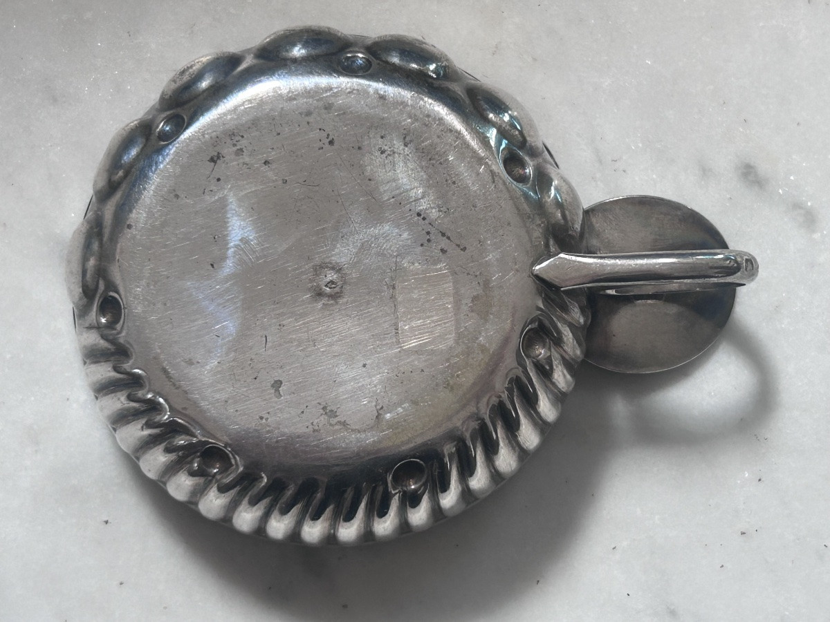 Tastevin en argent massif avec nervures et perles relief XIXe siècle -photo-1