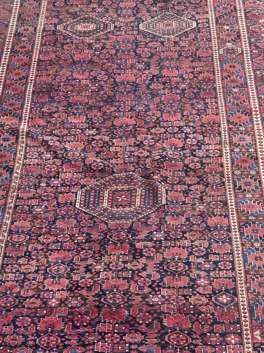 Old Large-format Collector's Rug-photo-3