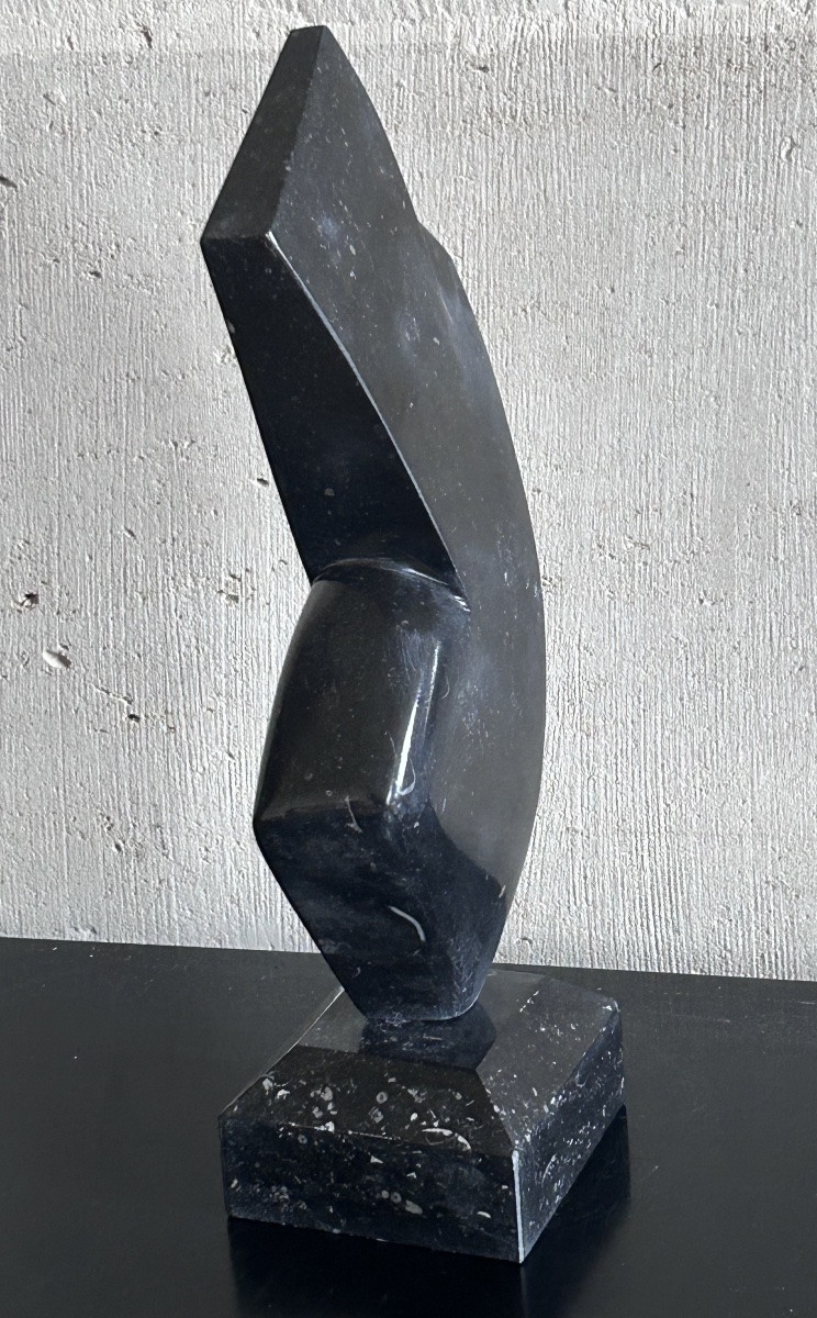 L. Wercollier, sculpture en marbre noir -photo-1