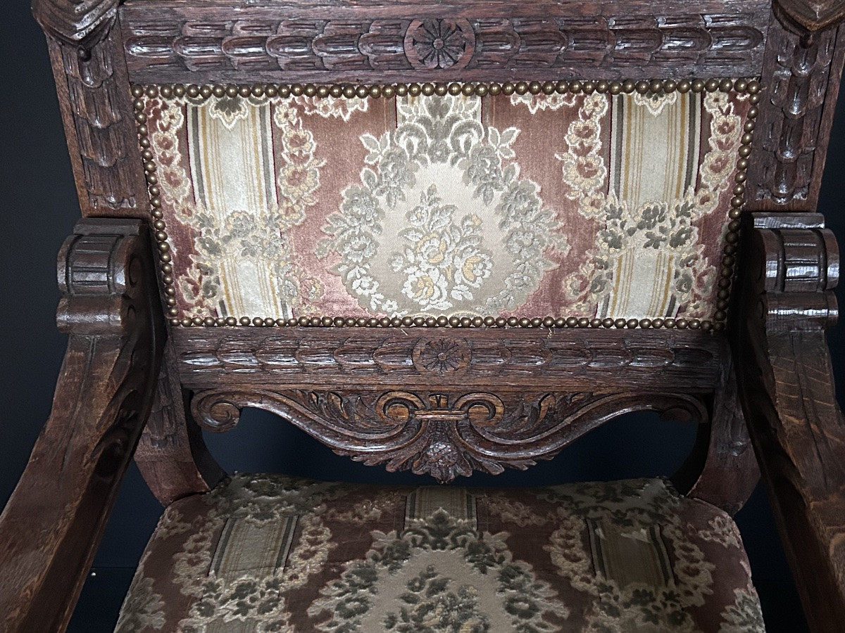 Paire de fauteuils Dagobert en chêne sculpté -photo-4