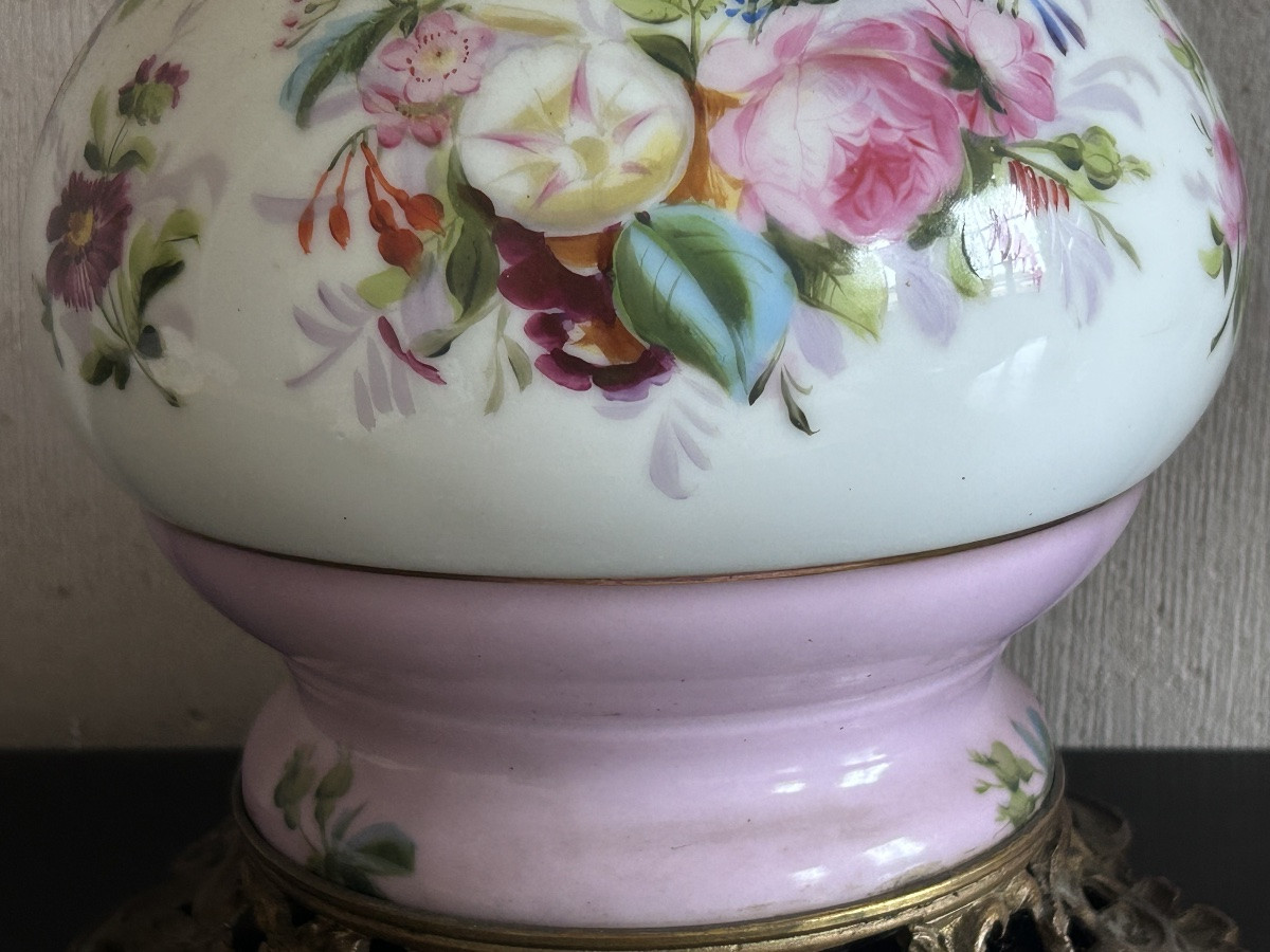 Pair Of Paris Porcelain Oil Lamps 19th Century-photo-3