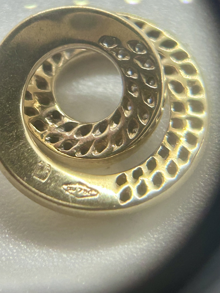 Pendant In 18-carat Gold And Diamonds-photo-5
