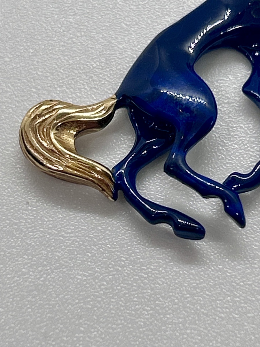 Pendentif cheval en or 18 carats émaillé -photo-2