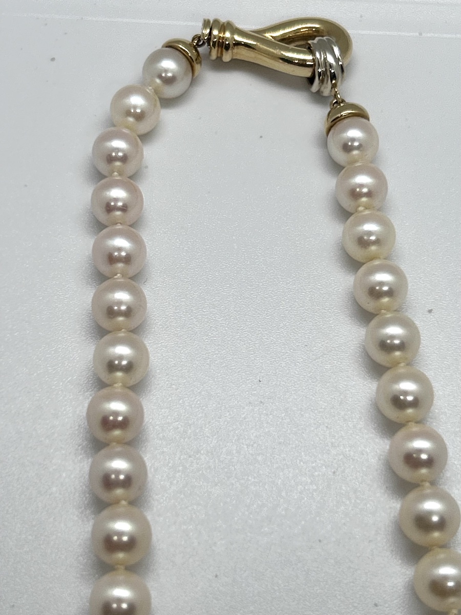 Cultured Pearl Necklace With 18-carat Gold Clasp-photo-5