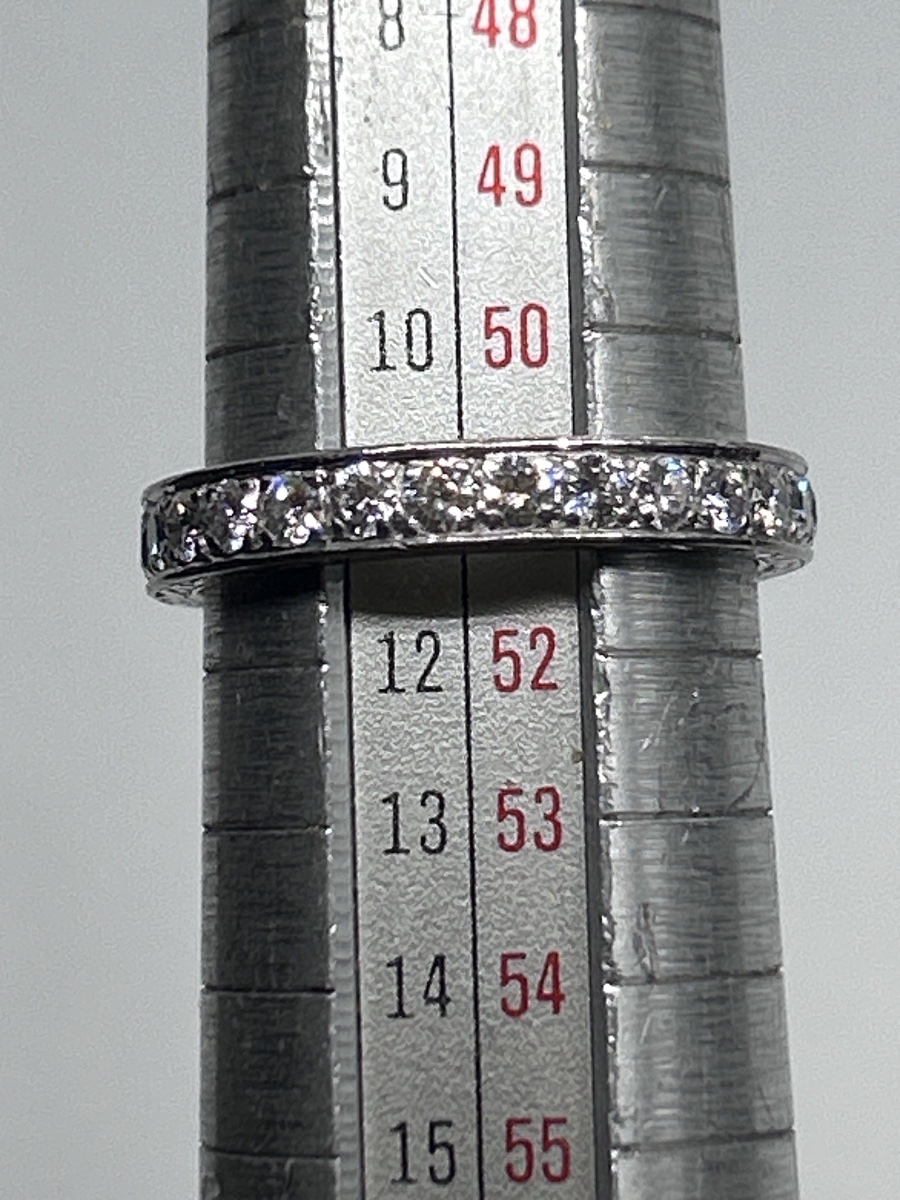 18-karat White Gold Wedding Band Set With Brilliant-cut Diamonds-photo-1