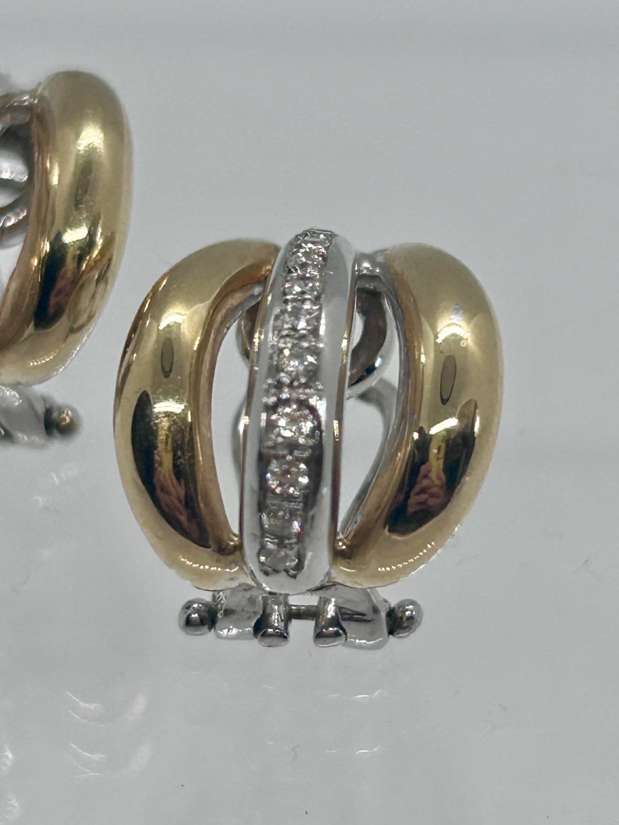 Boucles d’oreilles en ors 18 carats pavées de diamants -photo-2