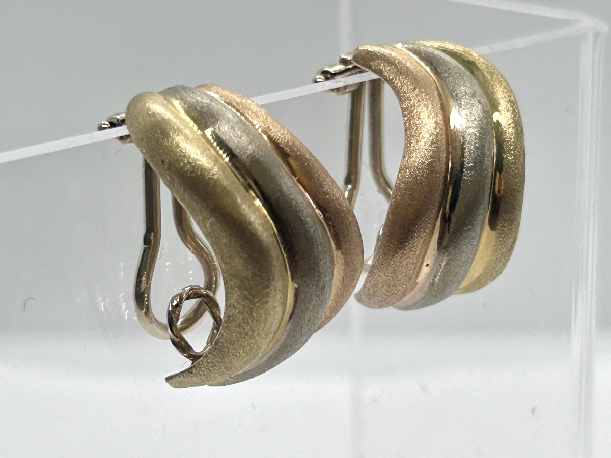 18-karat Brushed Gold (yellow, White, And Rose) Clip-on Earrings -photo-2