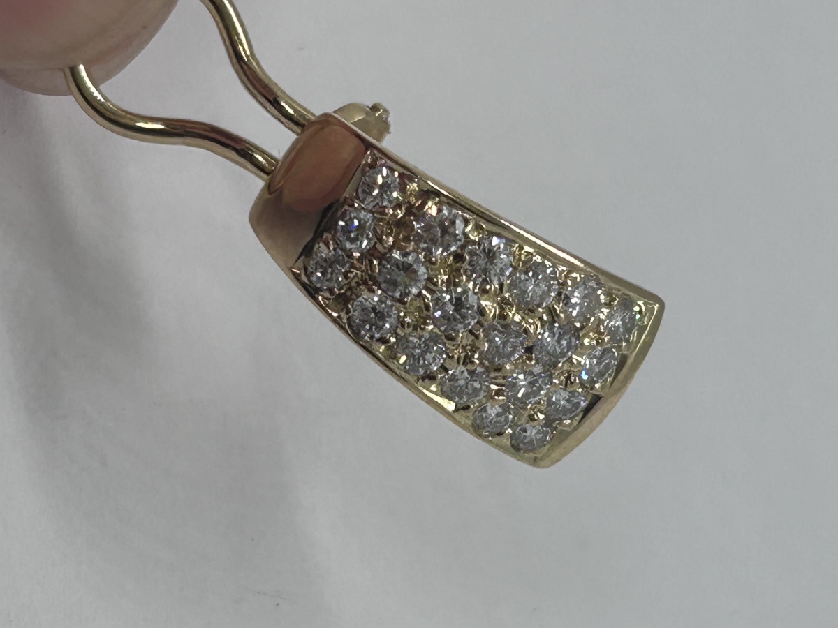 18-karat Gold Half-hoop Earrings Set With Brilliant-cut Diamonds -photo-3