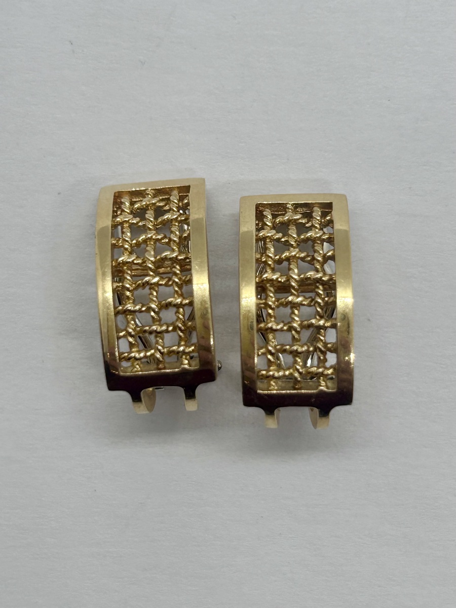 18-karat Gold Half-hoop Earrings With An Openwork Design-photo-3