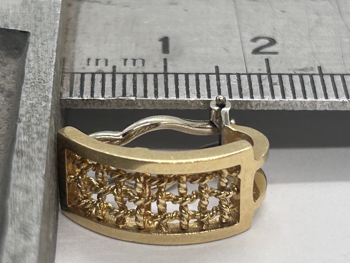 18-karat Gold Half-hoop Earrings With An Openwork Design-photo-7