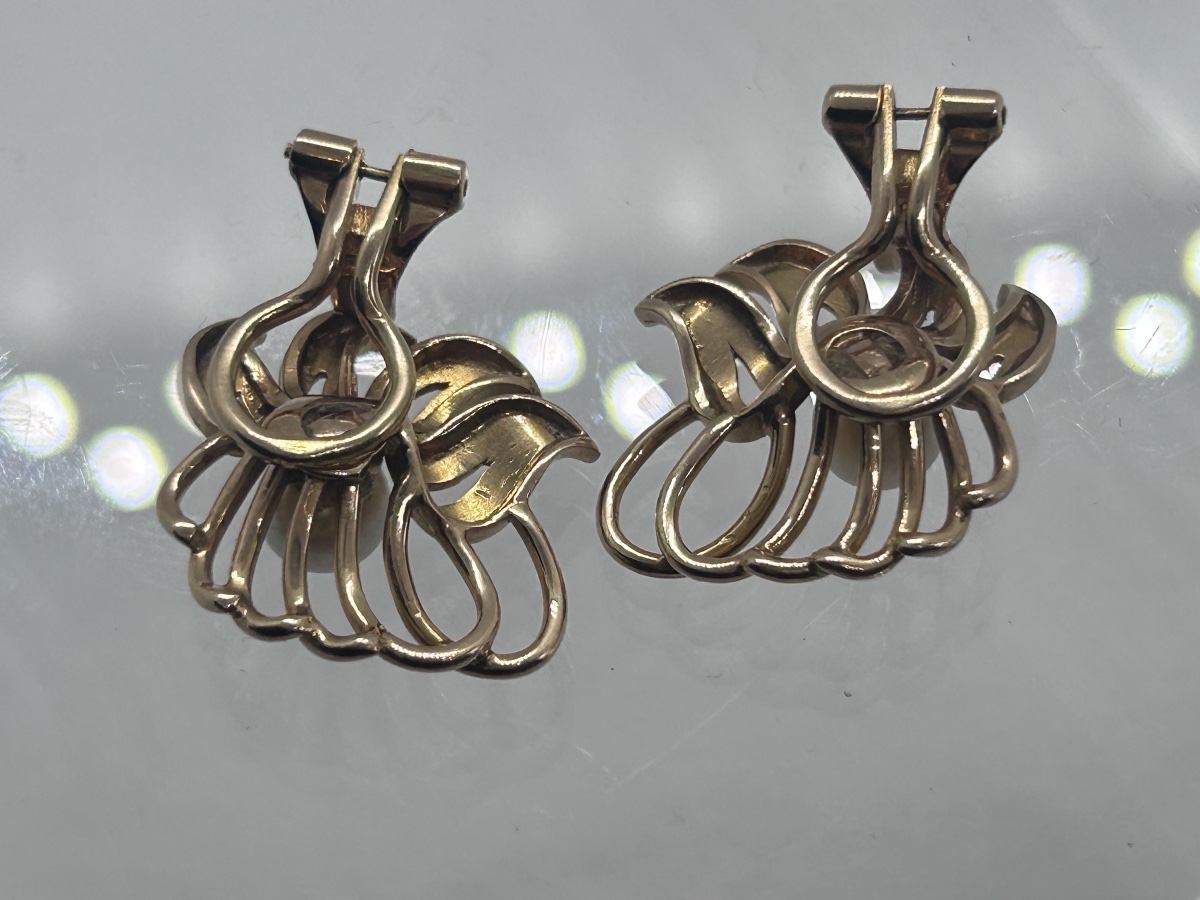 Boucles d’oreilles art déco à clips en or 18 carats et perle de culture-photo-3