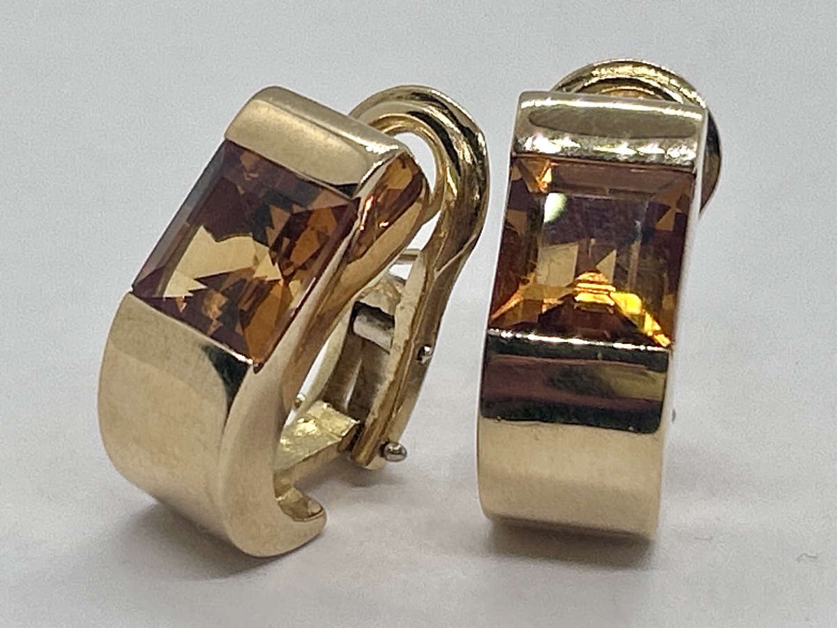 Boucles d’oreille à clips « tank » en or 18 carats ornées de citrines