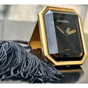 Chanel Première, Réveil pendule