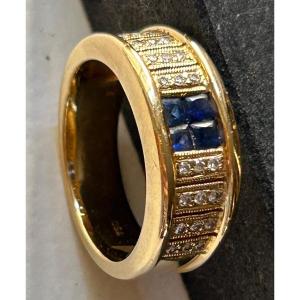 Gold Ring, Blue And Brilliant Sapphires