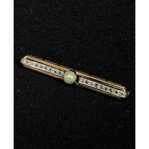 Art Deco Brooch In Gold And Platinum Set With Pink Diamonds
