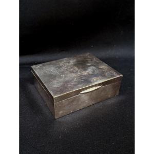 Boite à cigarette en métal argenté 