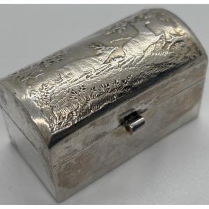 Solid Silver Snuffbox With Hunting Decoration 