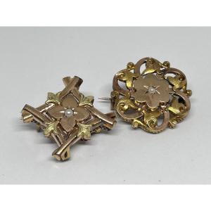 Lot de 2 broches art nouveau en métal doré sertie d’une perle