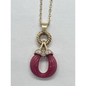 18-karat Gold Pendant With Diamond Pavé Setting And A Coral Ring