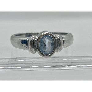 18-karat White Gold Ring With A Blue Topaz