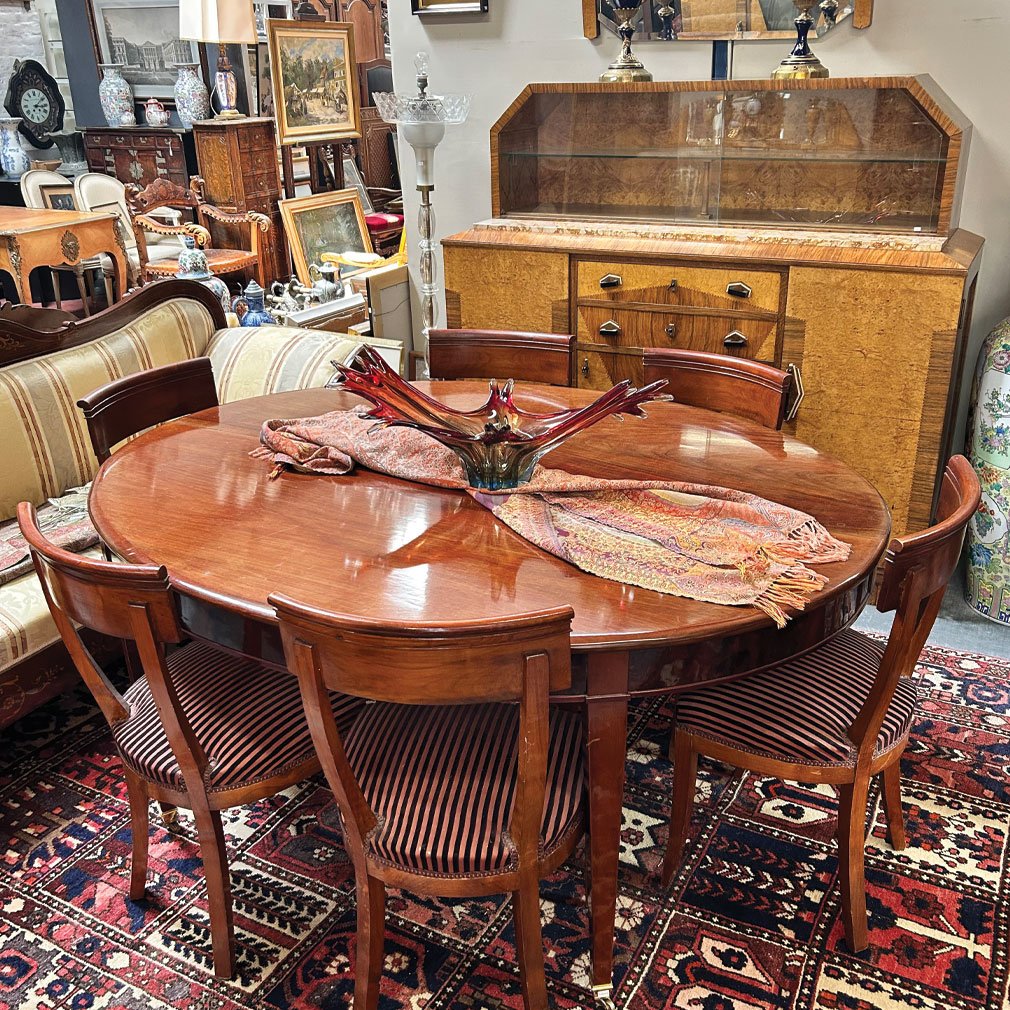 Directoire-style Mahogany Dining Set, Oval Table And 6 Chairs