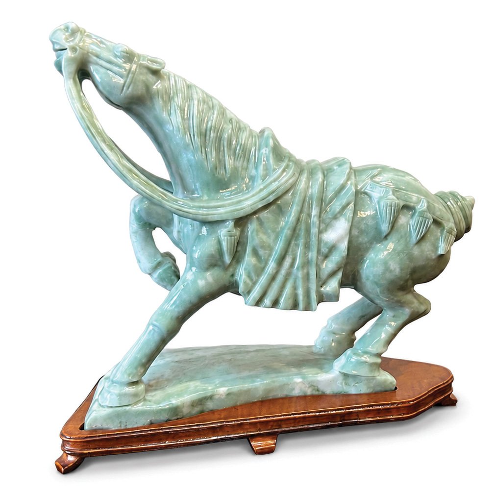 Cheval En Jade Sculpté, Chine, XXe Siècle
