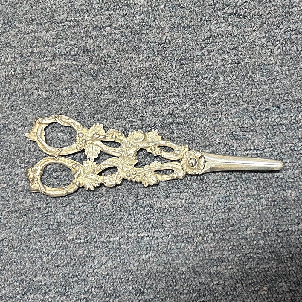 Solid Silver Grape Scissors With Vine Design