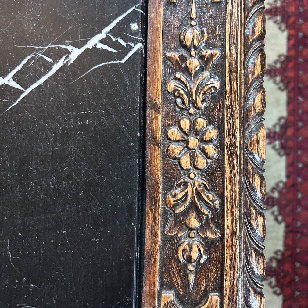 Table Basse Chippendale Revival En Bois Sculpté Et Marbre Noir, Vers 1920–1940-photo-1