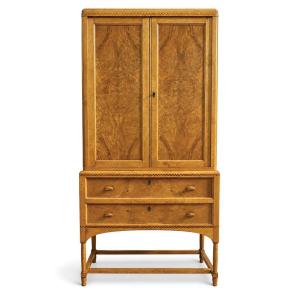 Cabinet Art Déco Français En Noyer, Vers 1930