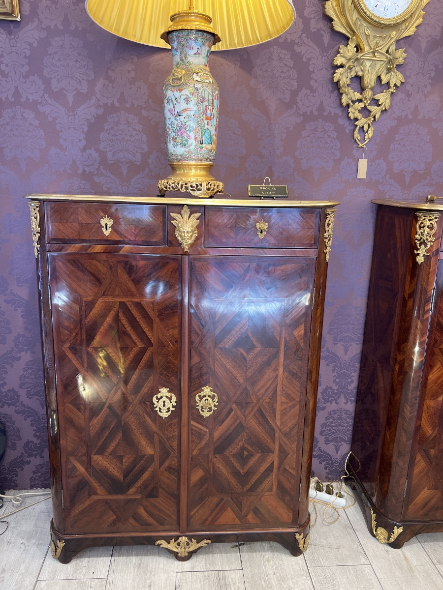 Paire de petites armoires d’époque Louis XIV -photo-1