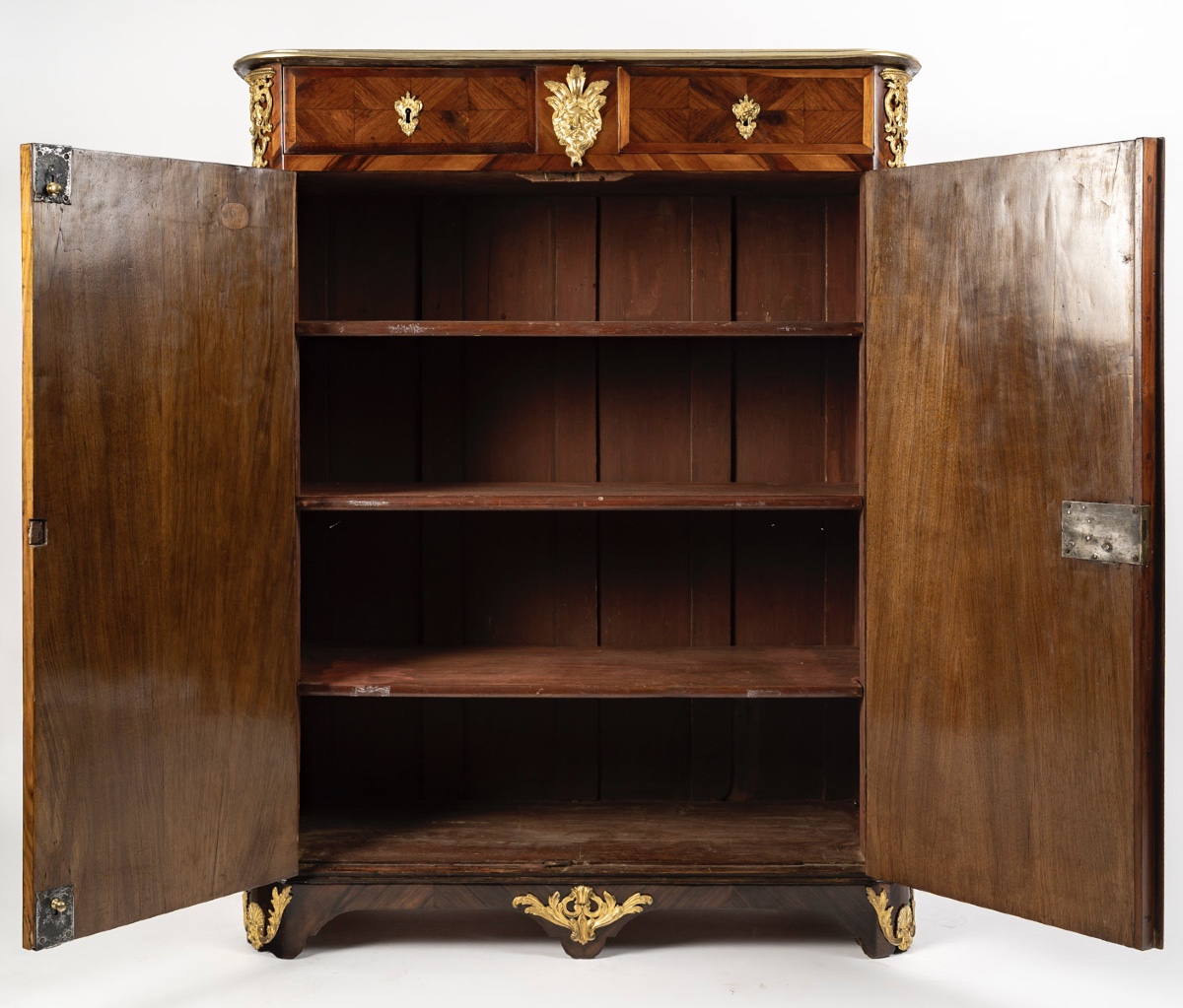 Paire de petites armoires d’époque Louis XIV -photo-8
