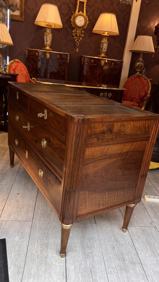 Commode époque Louis XVI estampillée Ancellet-photo-4