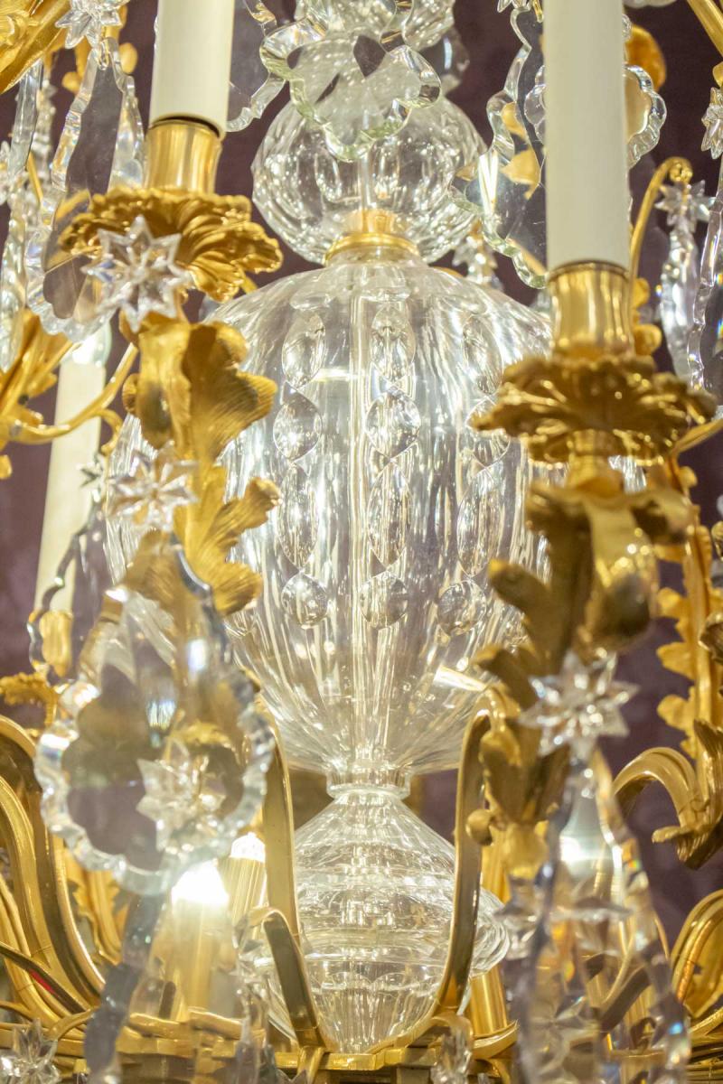 Baccarat Chandelier In Gilt Bronze-photo-1