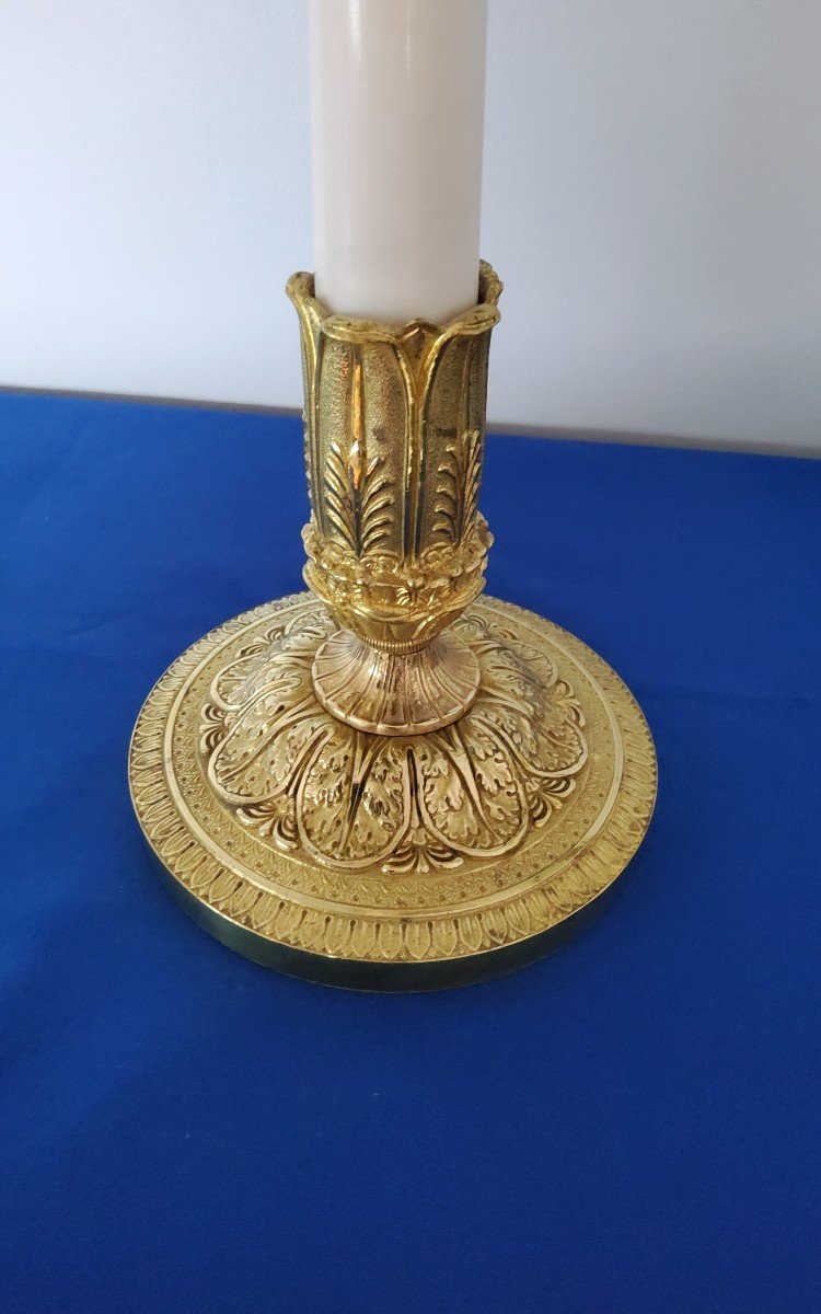 Paire De Bougeoirs En Bronzes Dorés Et Marbre Blanc De Carrare Fin XIXéme Style Empire-photo-2